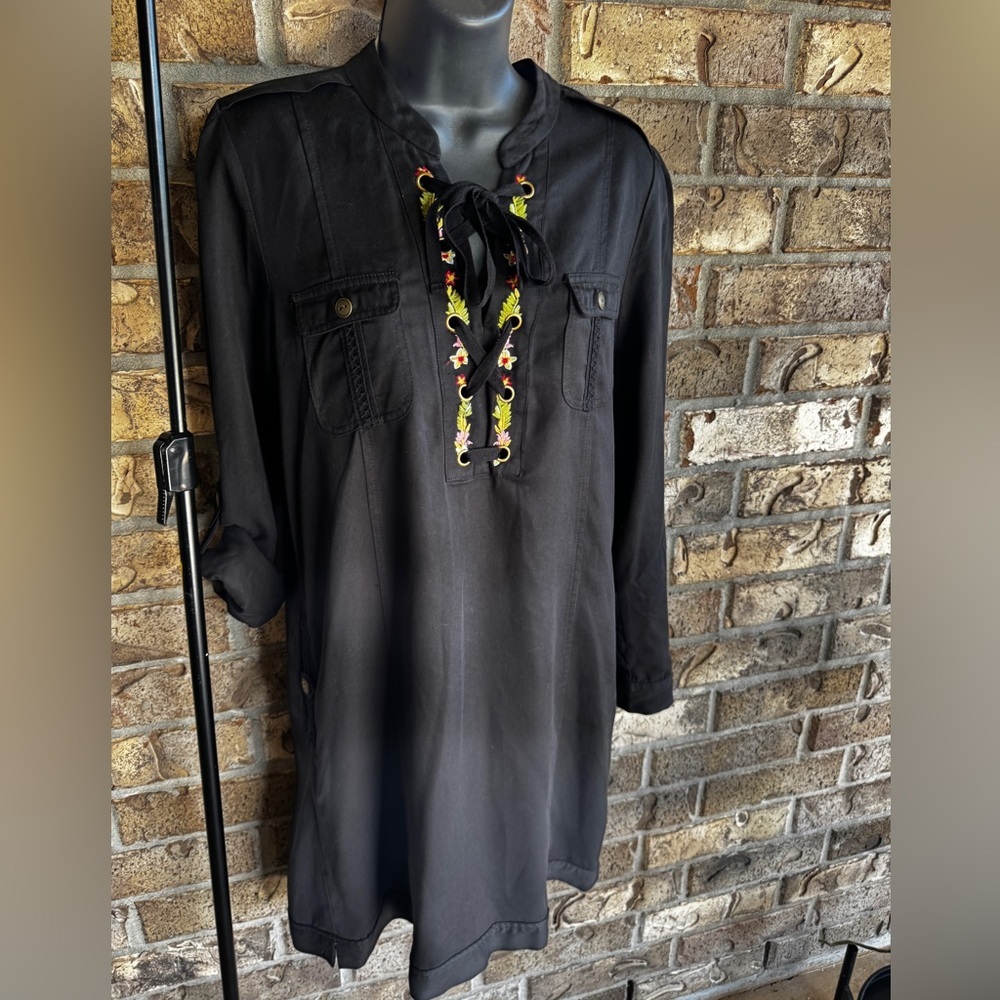 Chelsea&Theodore Womens Dress NWT Black with Embroidery Small 100% Tencel